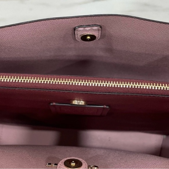 SOLD Coach mollie bucket bag - Picture 7 of 8